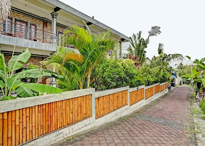 Oyo 90458 Pucuk Bali Hotel 2*