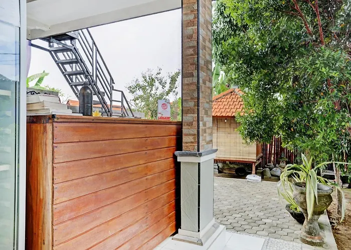 Oyo 90458 Pucuk Bali 2*
