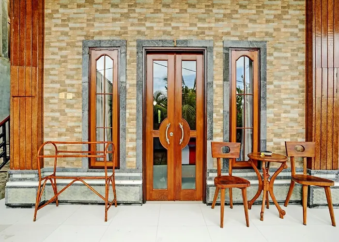 Oyo 90458 Pucuk Bali Hotel 2*
