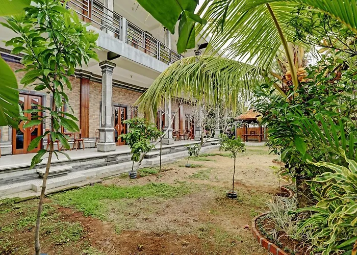 Oyo 90458 Pucuk Bali Hotel 2*
